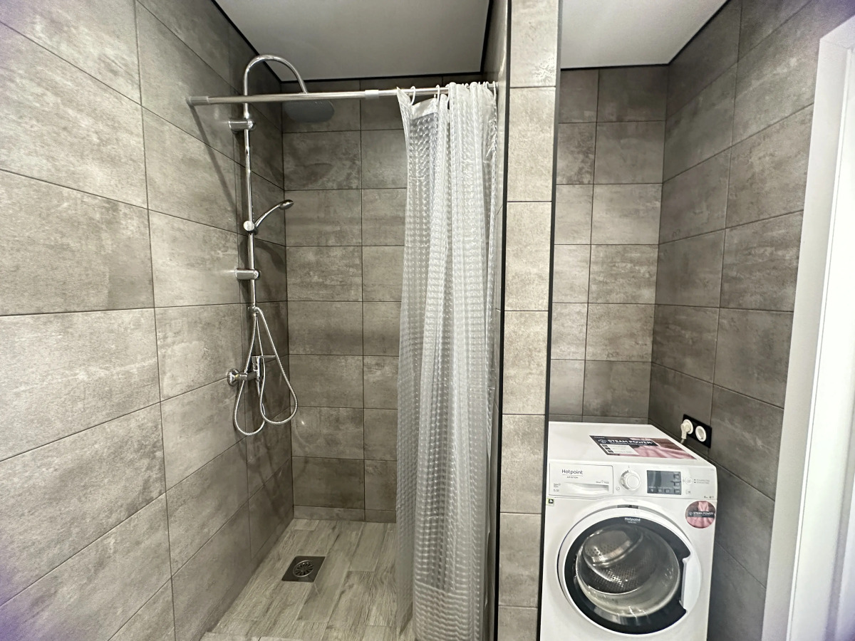 Квартира Шикарная 2-комнатная квартира у моря на Столетии 163