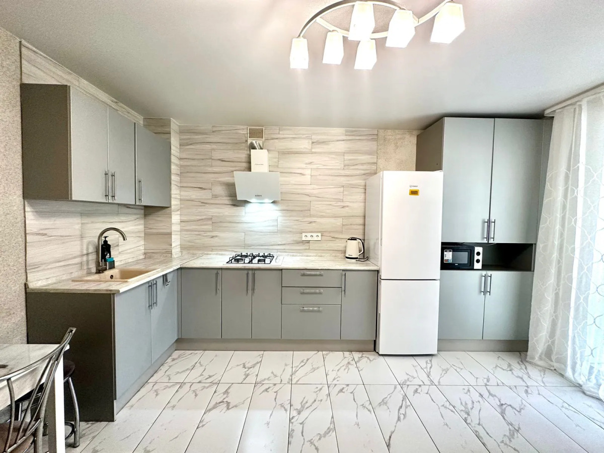 Апартаменты Евро 3-х Комнатные Апартаменты на Шереметьевской 10к5