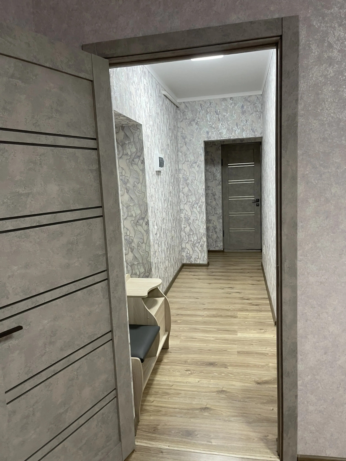 Квартира Двухкомнатная. Ворошилова 8а. 2 этаж