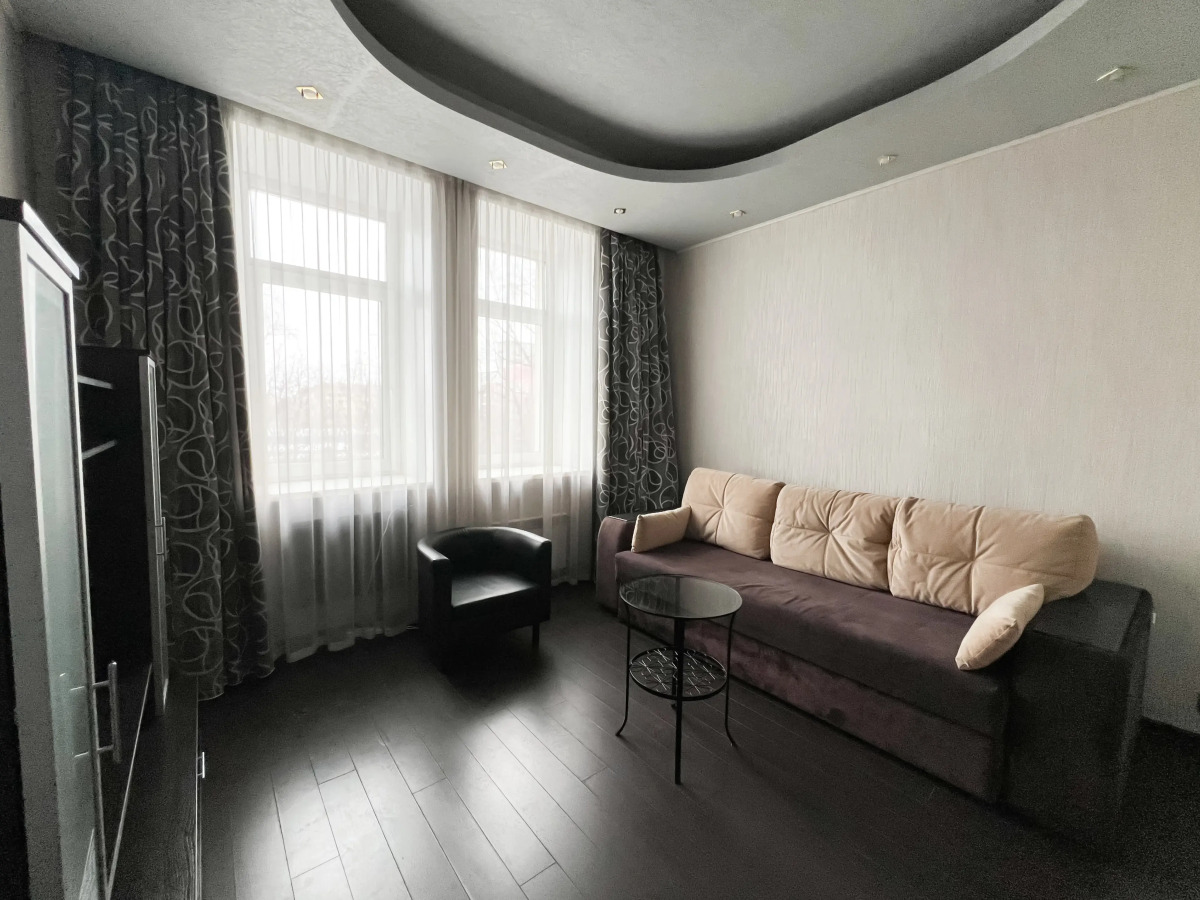 Квартира 1-комнатная  на Карла Маркса 6/1