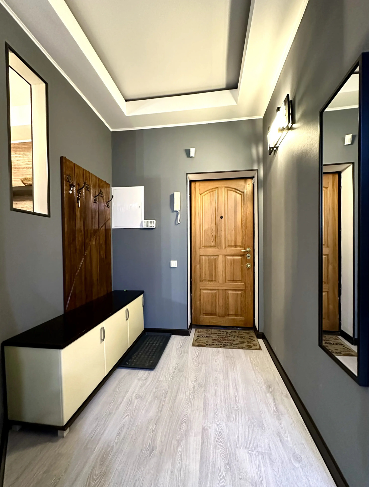 Квартира 2-комнатная Cтудия Yarapartments на Первомайской 19