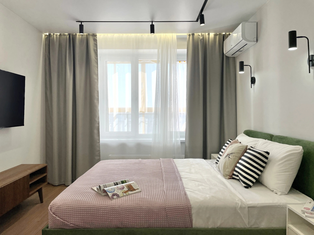 Квартира Новая евродвушка на четверых в современном районе Великого Новгорода