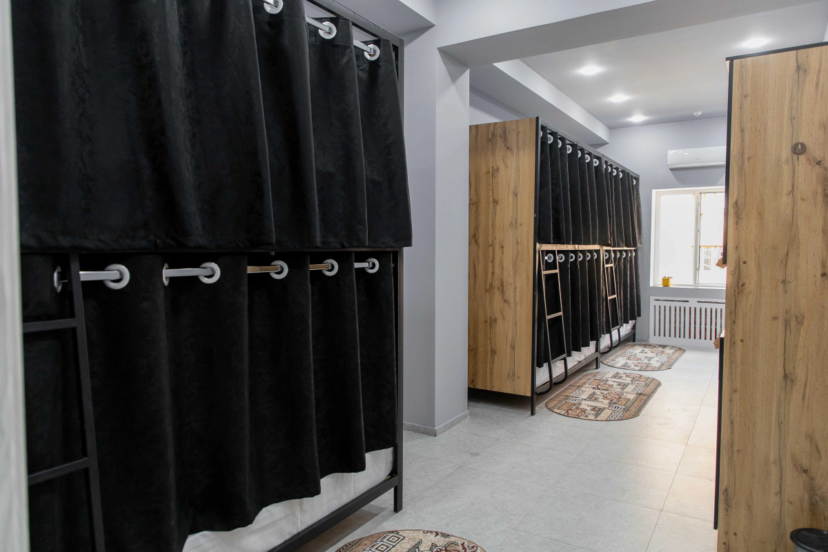 Хостел Safarov's Family Hostel