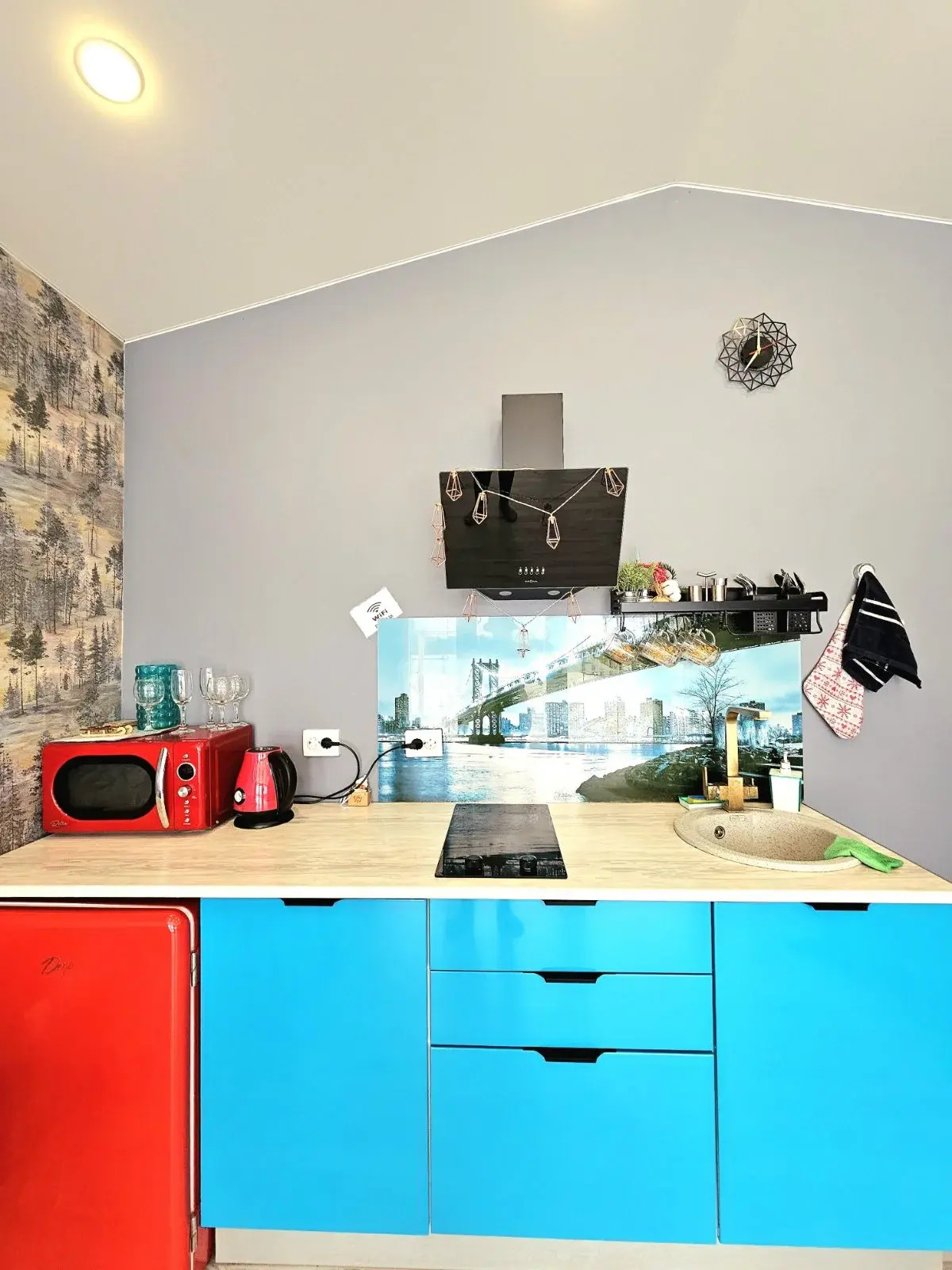 Частный дом Побег из Квартиры