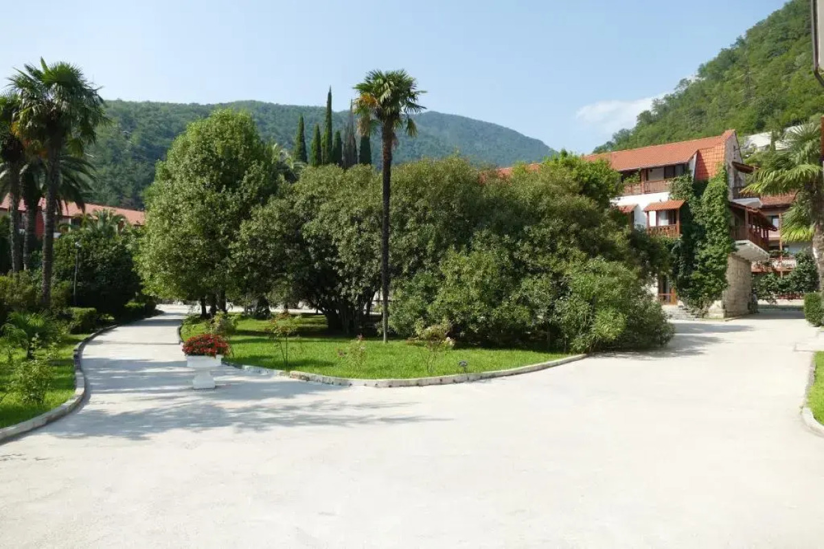 Отель Абаата