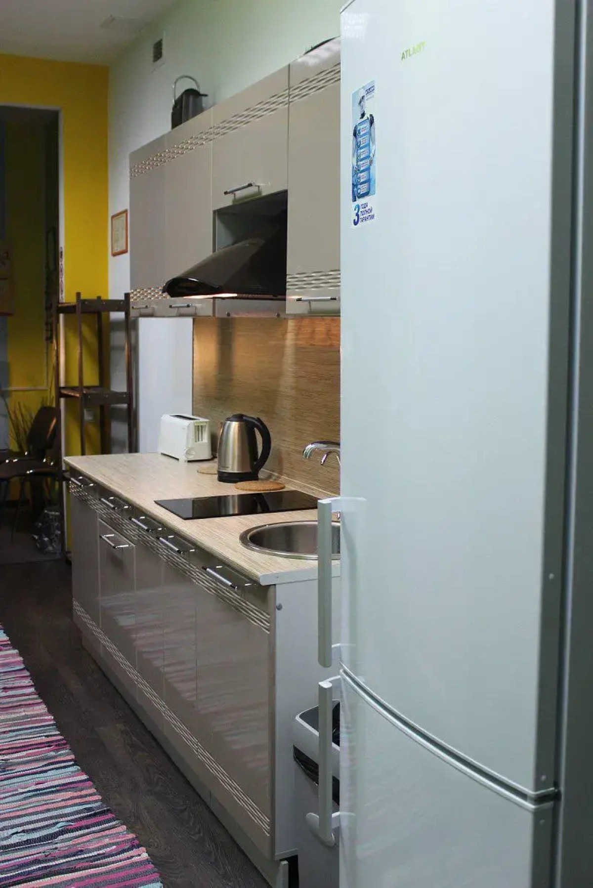 Хостел Тепло