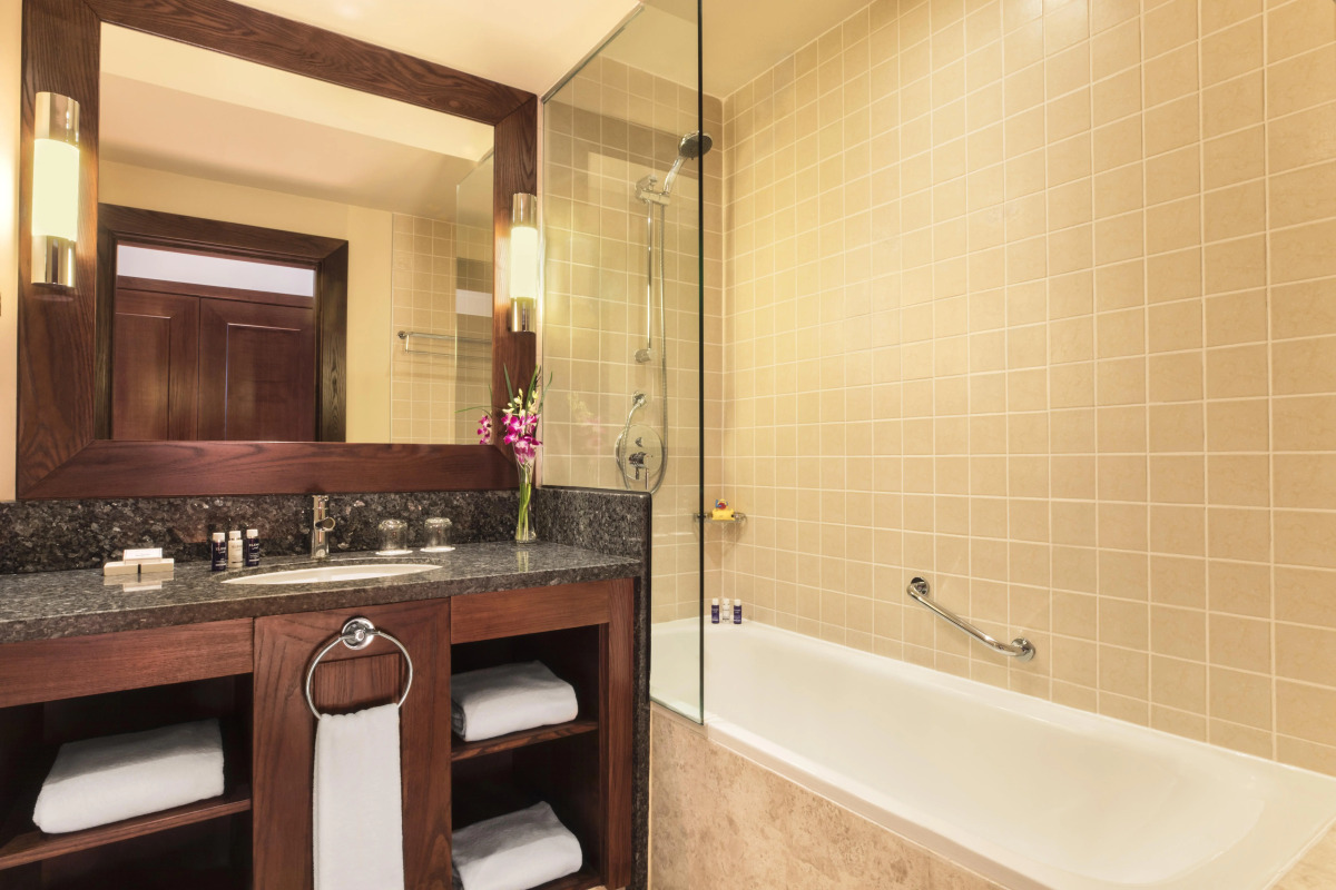 Отель JA Ocean View Hotel