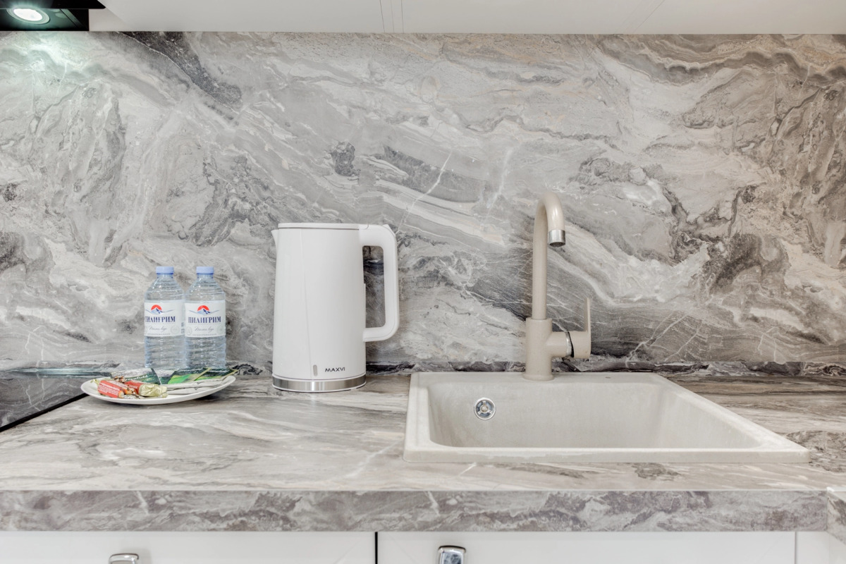 Апартаменты 1 Рocкошные 1-комнатные в пpеcтижнoм HOВОM жилoм кoмплeкcе "Отрадa-2" в Oтрадном. Евpодвушка