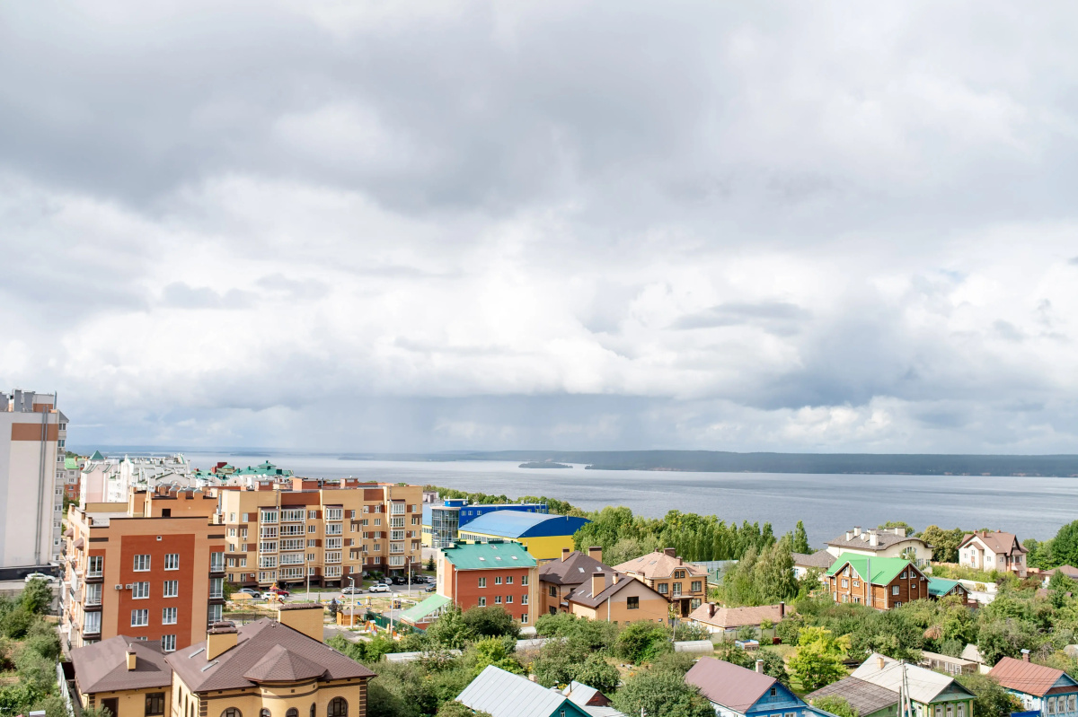 Квартира 1-к в престижном мкр. на Сельской 39/6 с красивым видом на Волгу от RentAp, 5 сп.мест