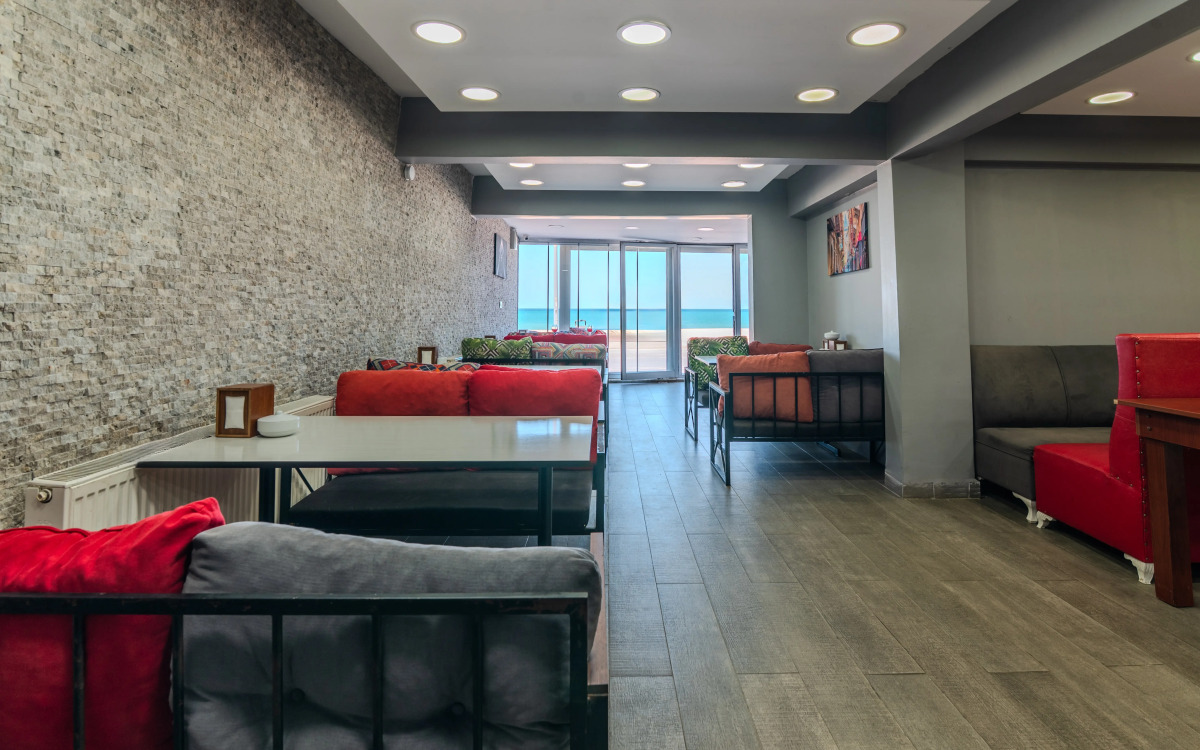 Отель Airport Black Sea Hotel & Restaurant