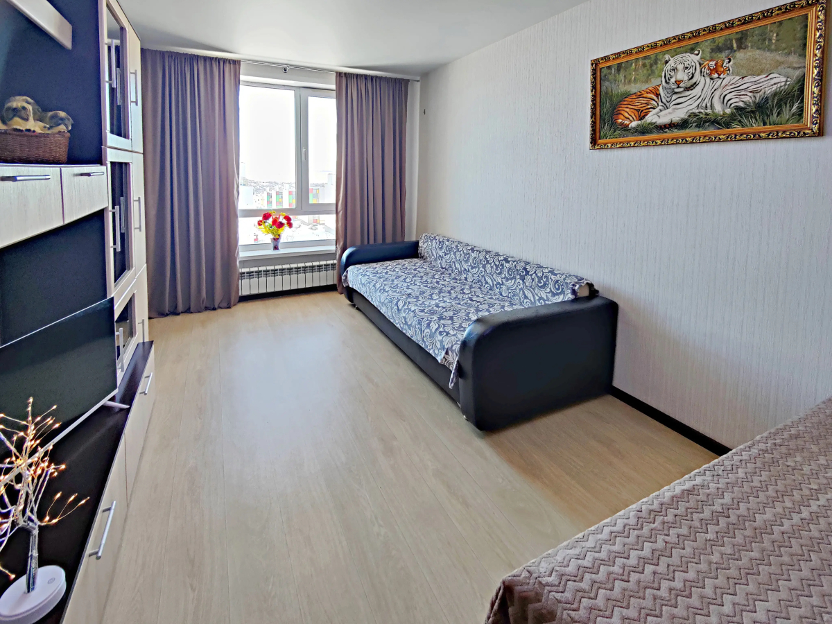 Квартира у ТЦ Мега