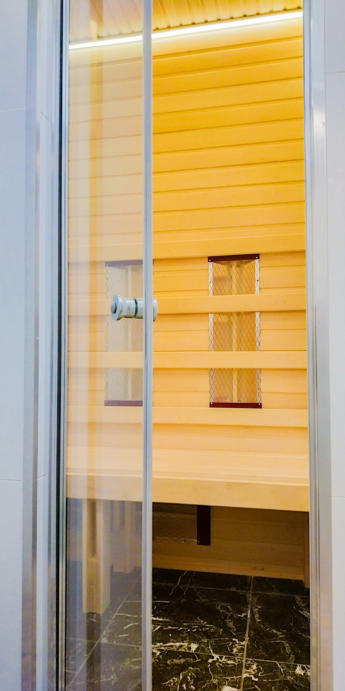 Отель Гелиос