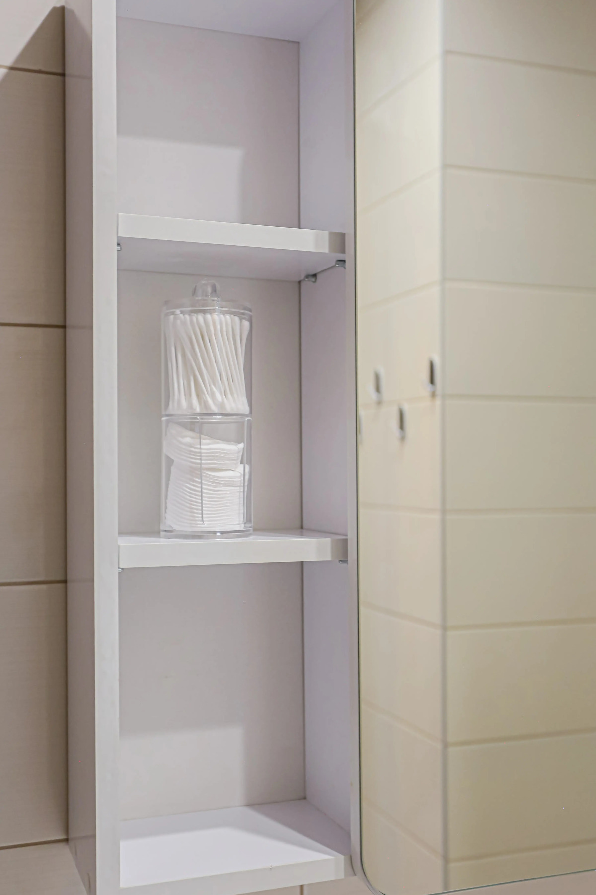 Апартаменты У нaс лучше, чeм дoма Sanset Героев Донбаса 10 кв 274