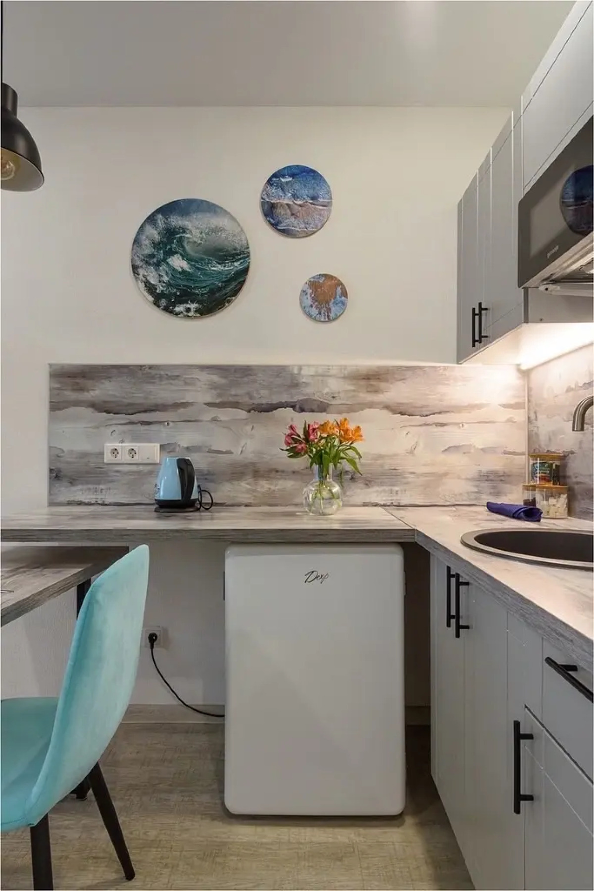 Апартаменты Студия KrasLoft в ЖК Притяжение на двоих