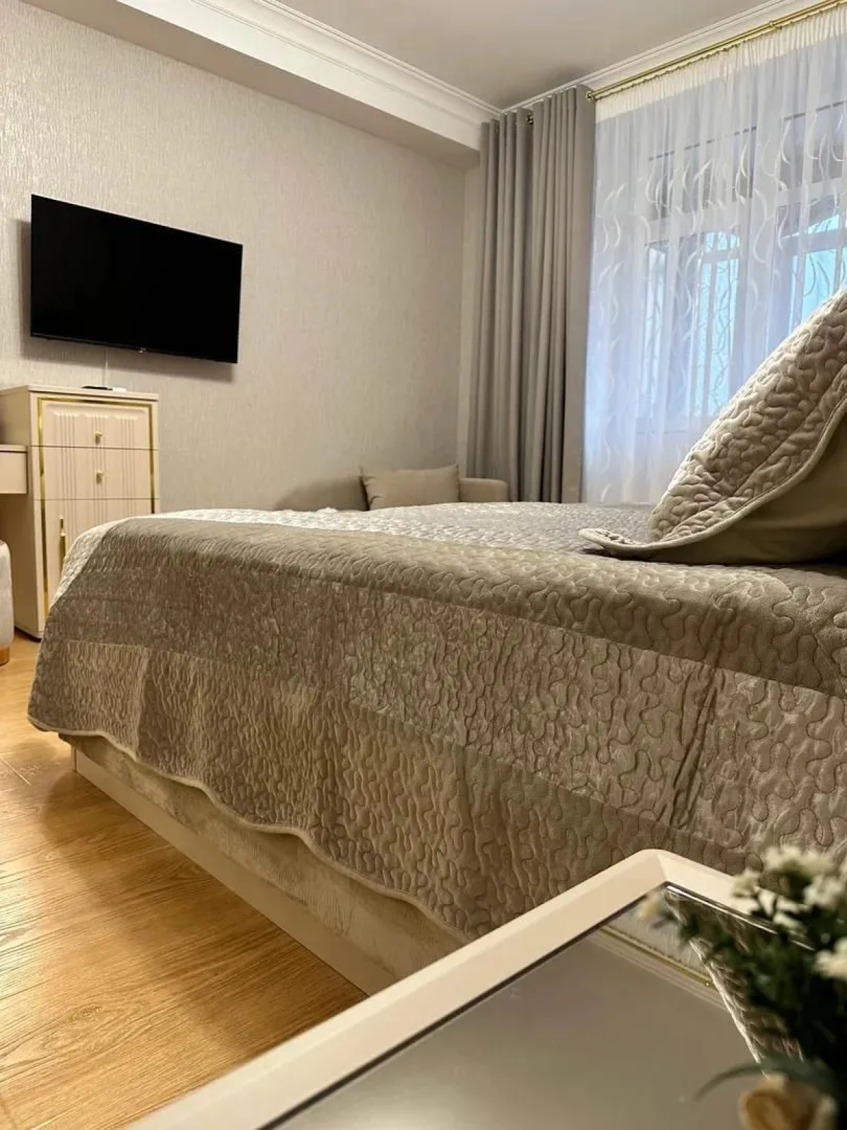 Апартаменты на Чкалова, д.37 с видом на горы