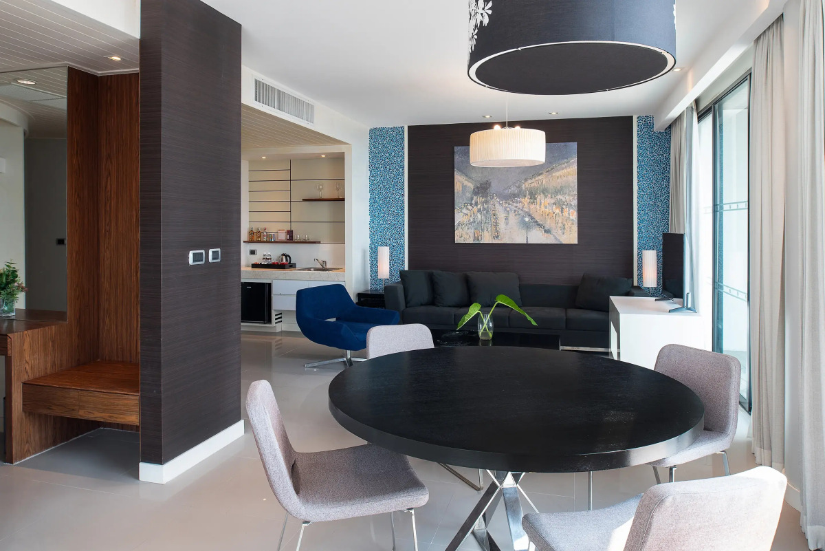 Отель The Zign Hotel