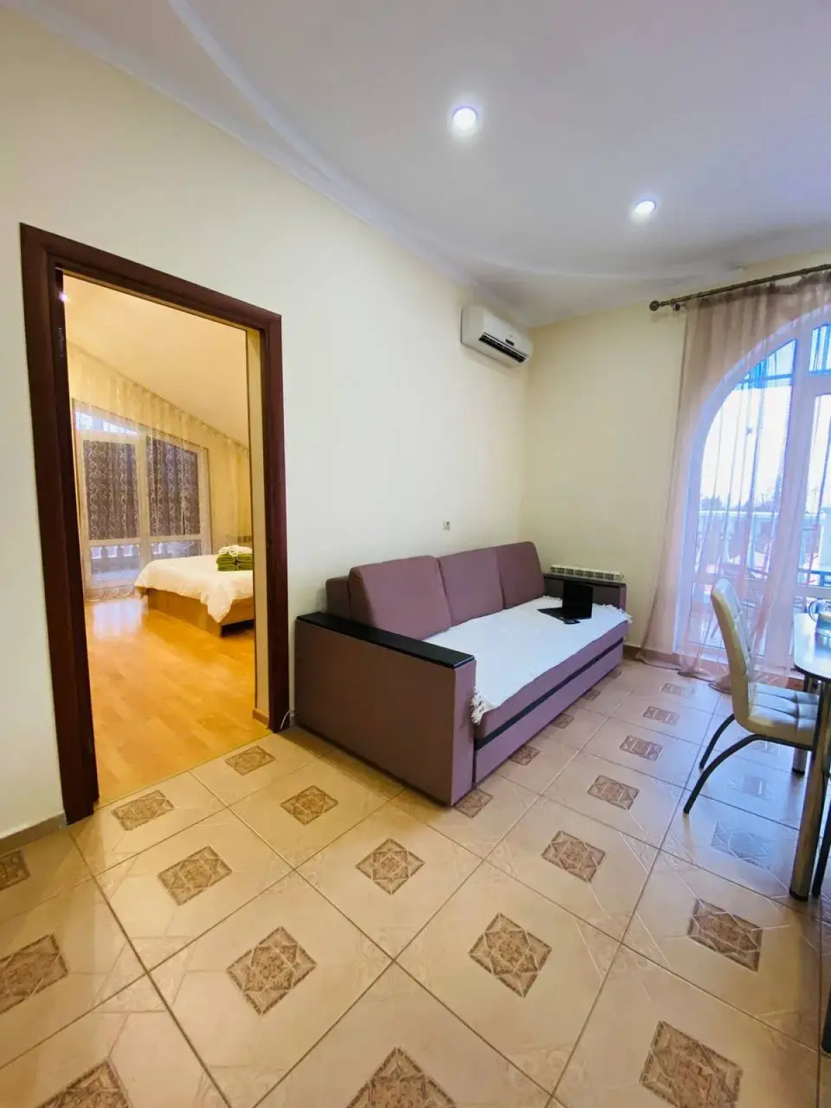 Апартаменты просторные с большим балконом