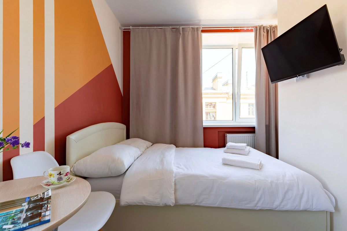 Апартаменты LeoHotels на Рижском пр-те 72/74