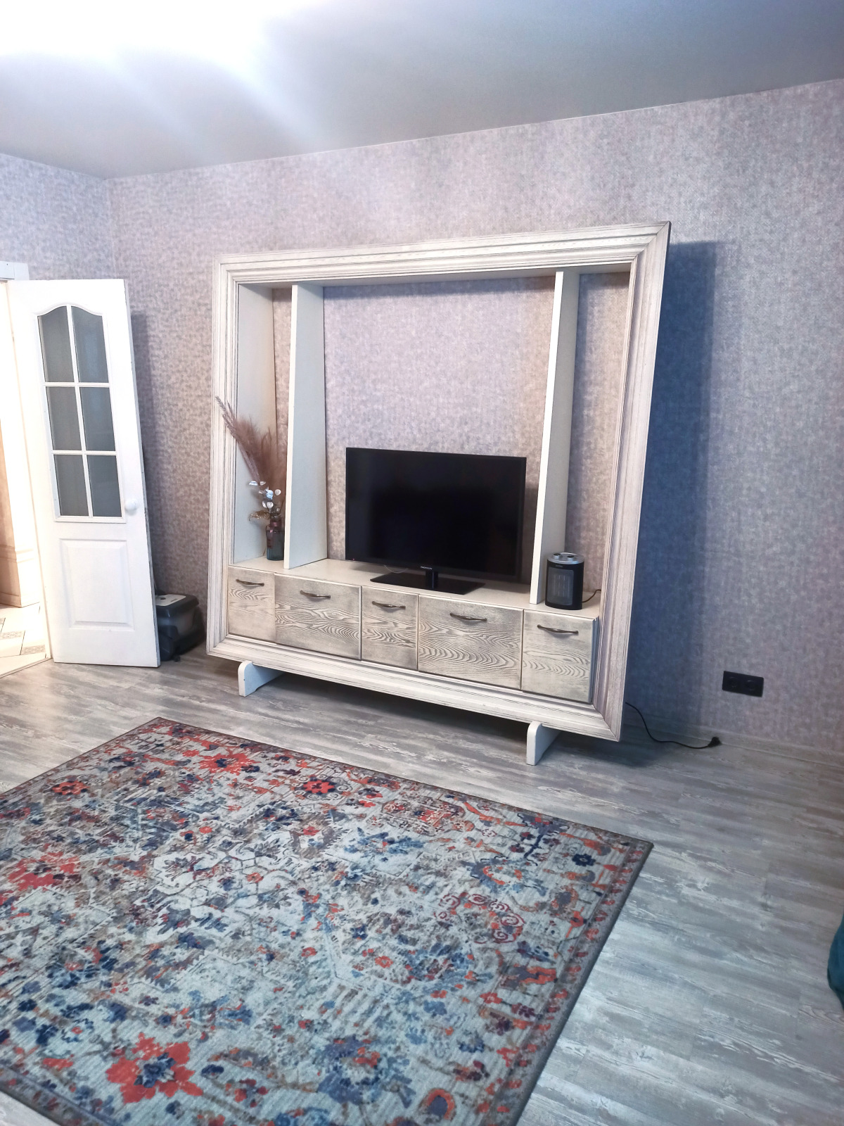 Квартира Двухкомнатная Улица Красина 60