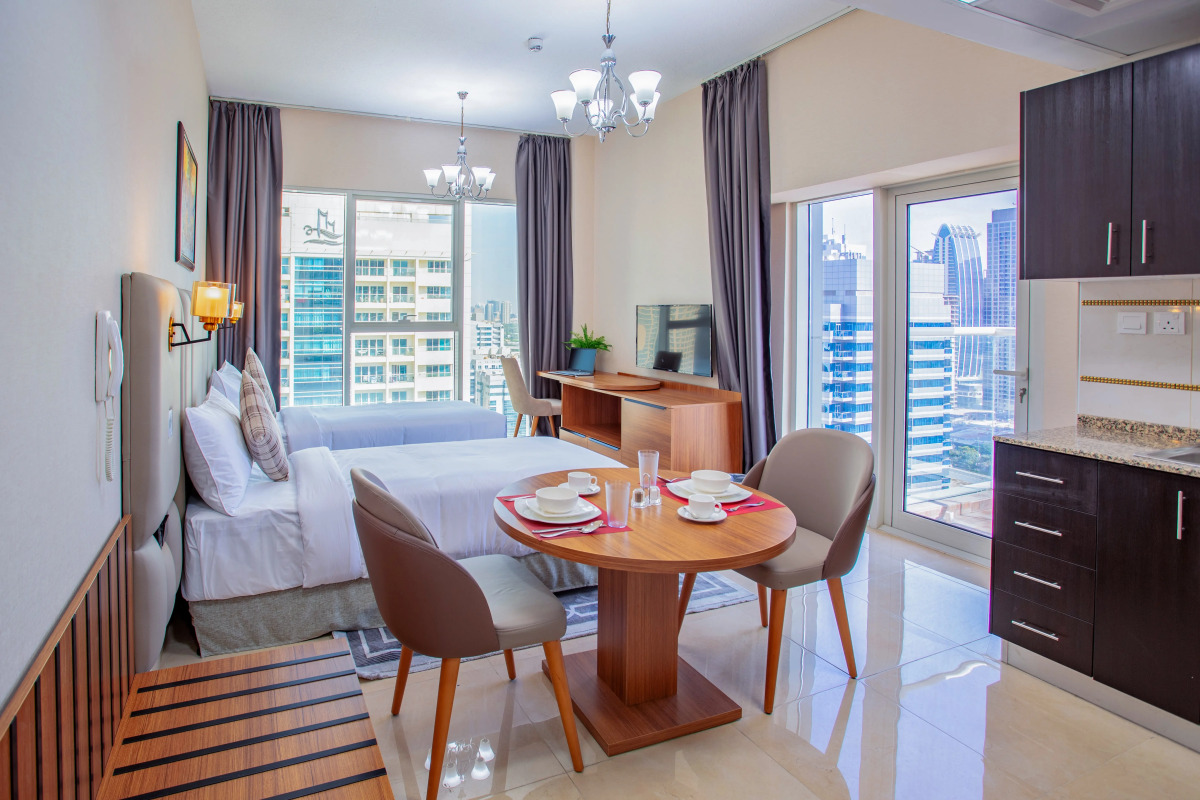 Отель Regency Luxury Suites Dubai Marina