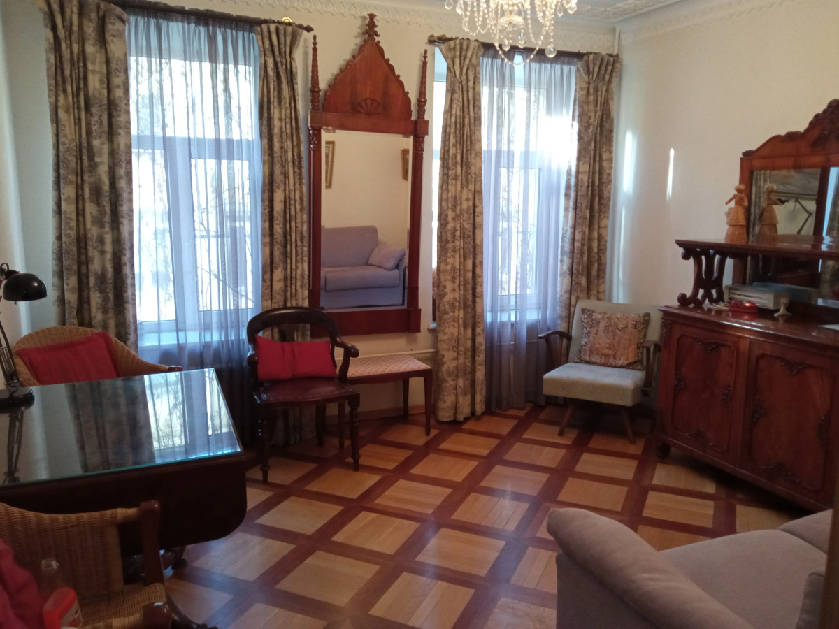 Меблированные комнаты  Be My Guest