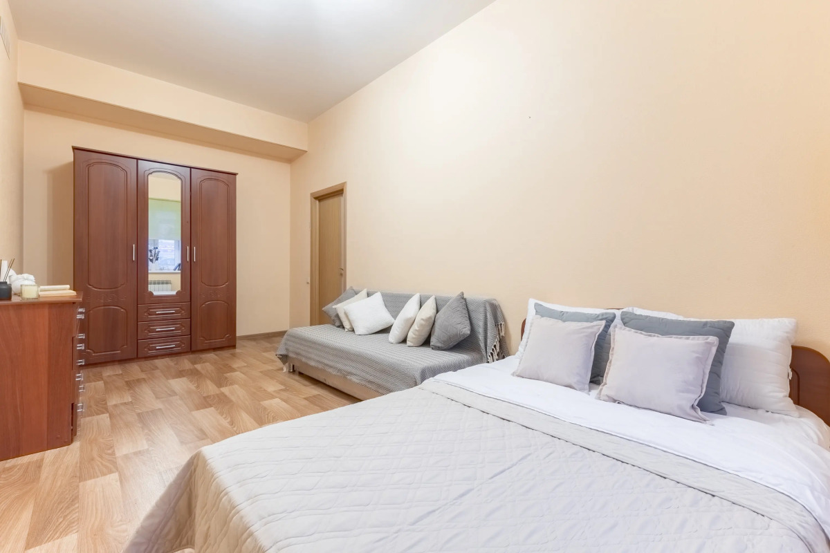 Апартаменты Comfort Home на 10 гостей на Карла Маркса 39