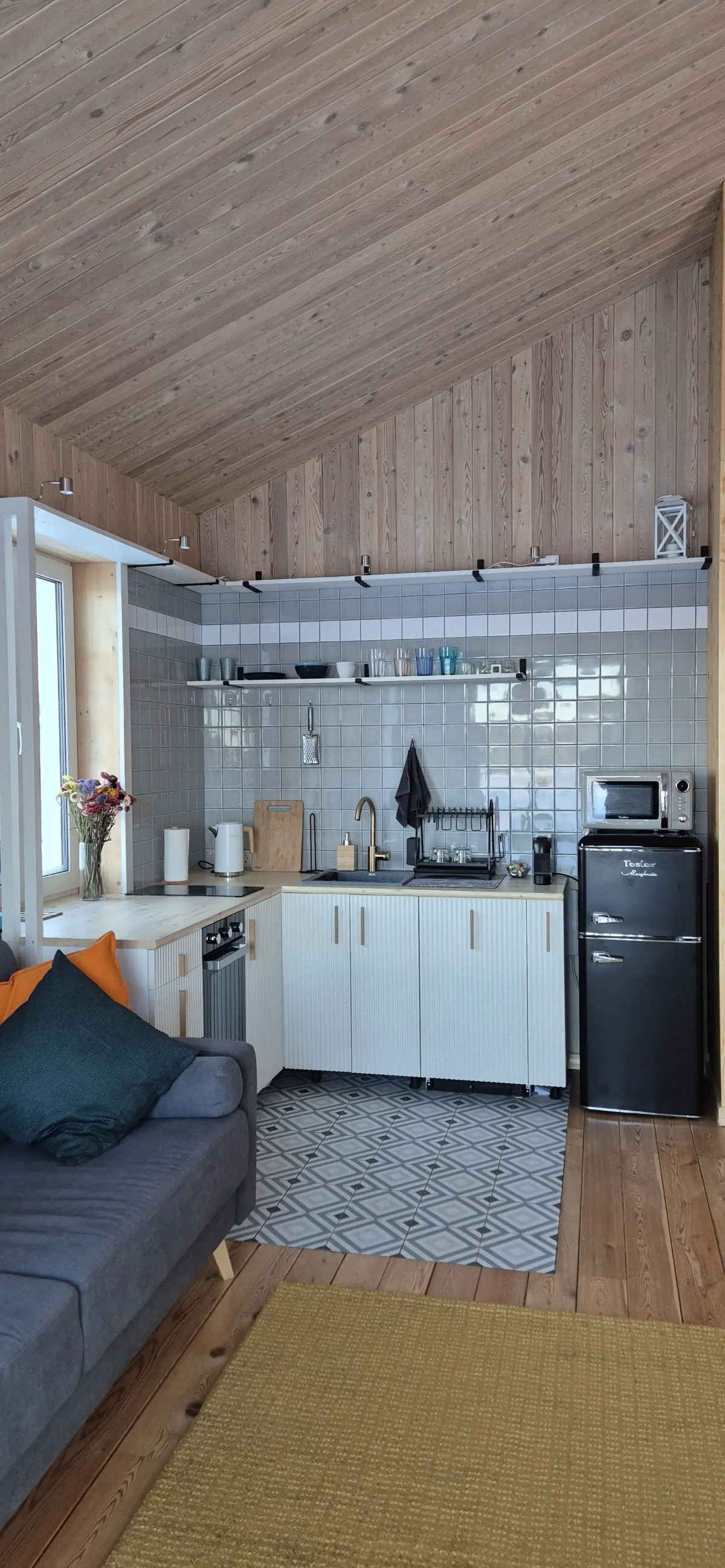 Гостевой дом на первой береговой линии ЛомаКоти