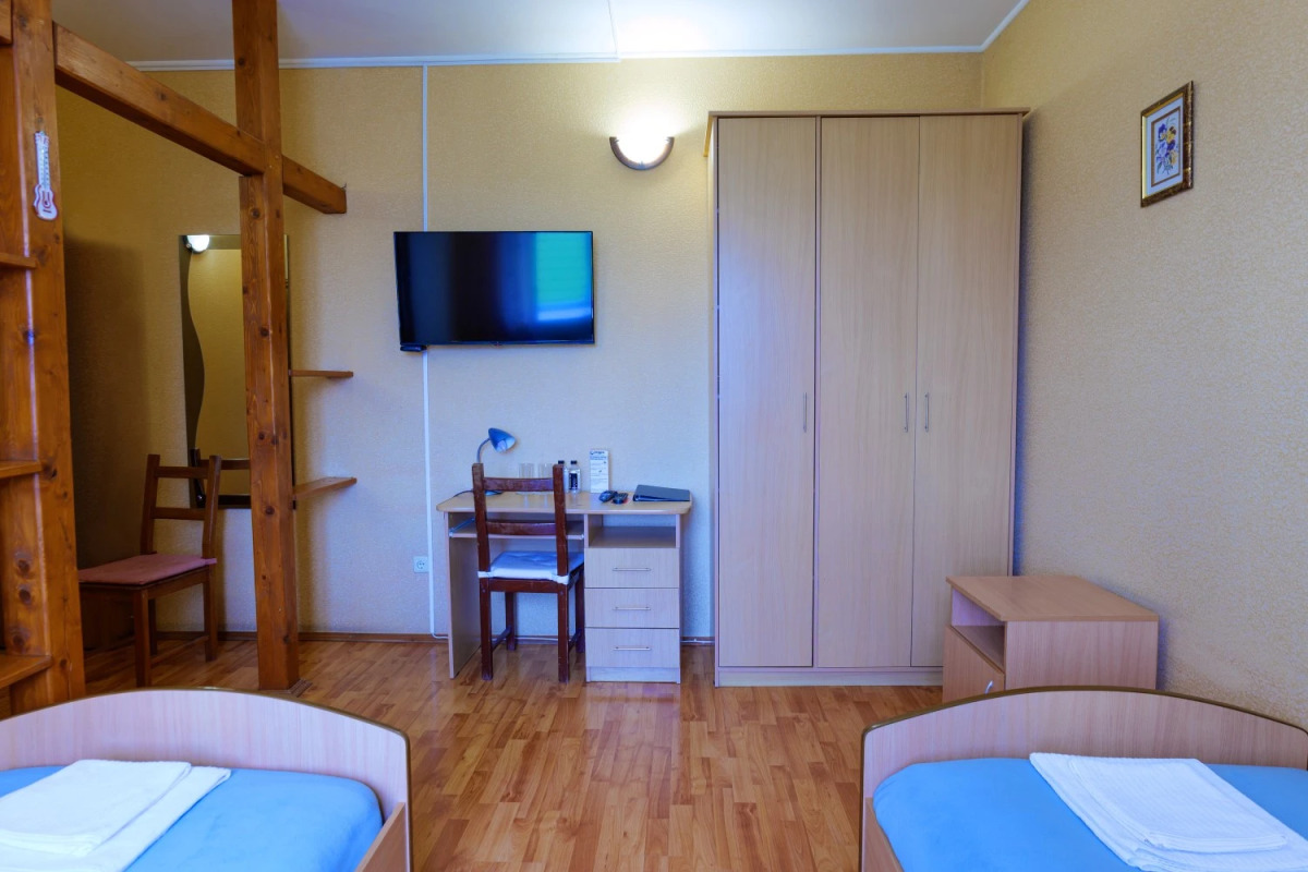 Мотель Радуга