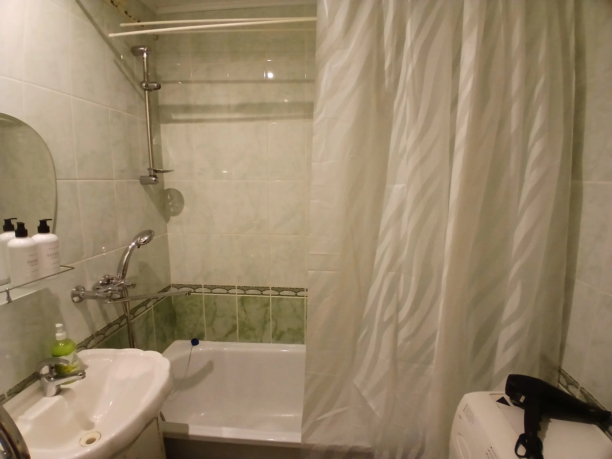 Квартира комфортная двухкомнатная