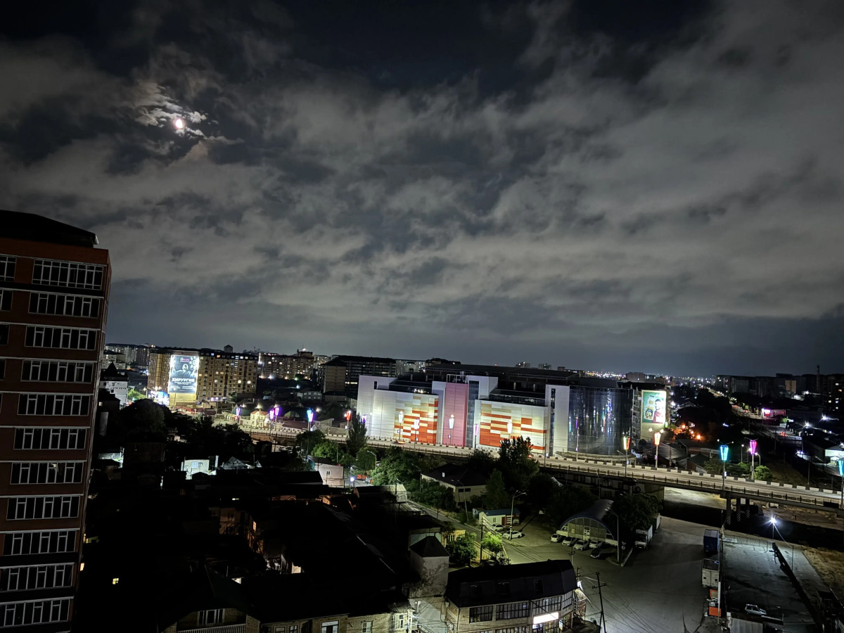 Апартаменты С Видом на Горы и Город