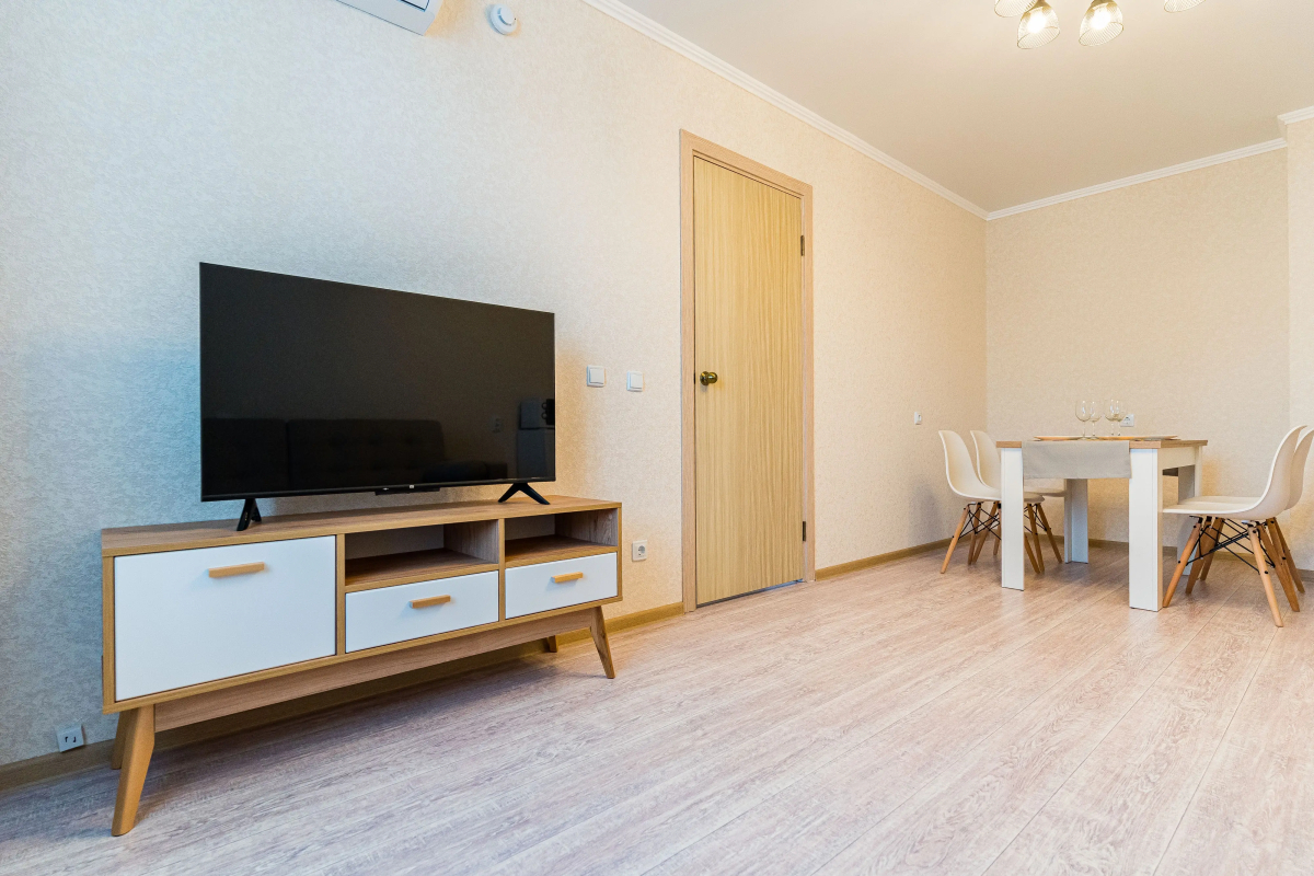 Апартаменты Светлые Недалеко от Моря от LetoApart