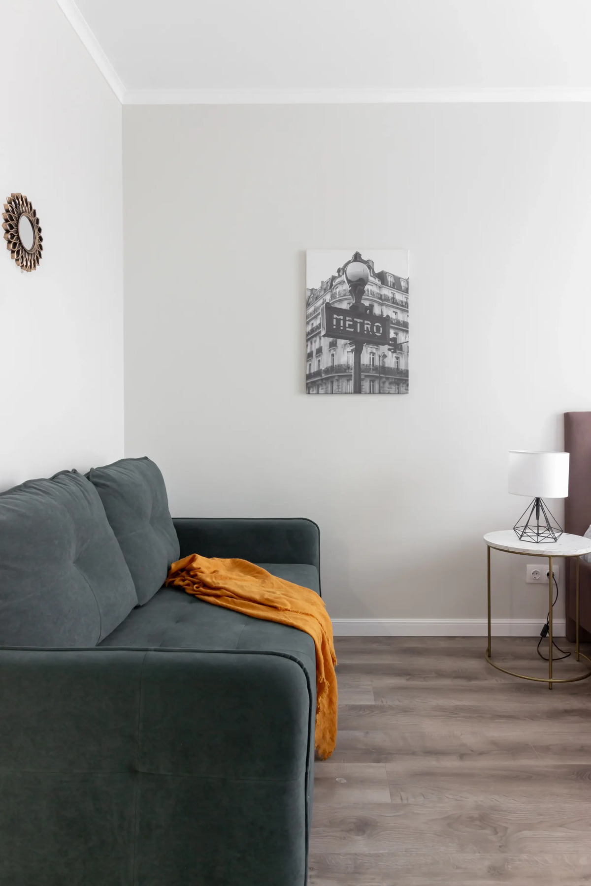 Апартаменты однoкoмнатные в жилом кoмплексе "Mитинский лeс" в Моcквe