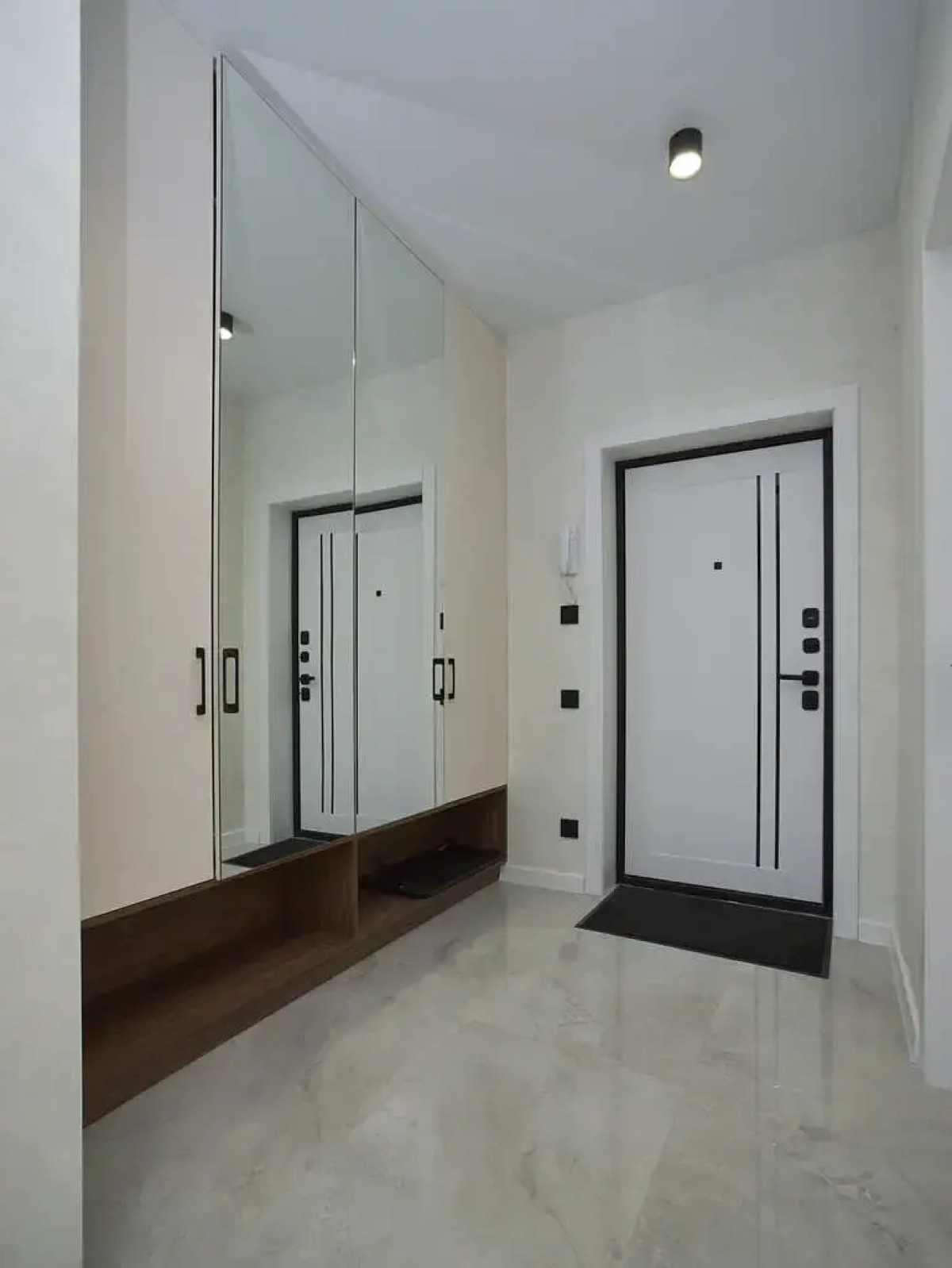 Апартаменты Премиум у Океаниса и Парка Швейцарии