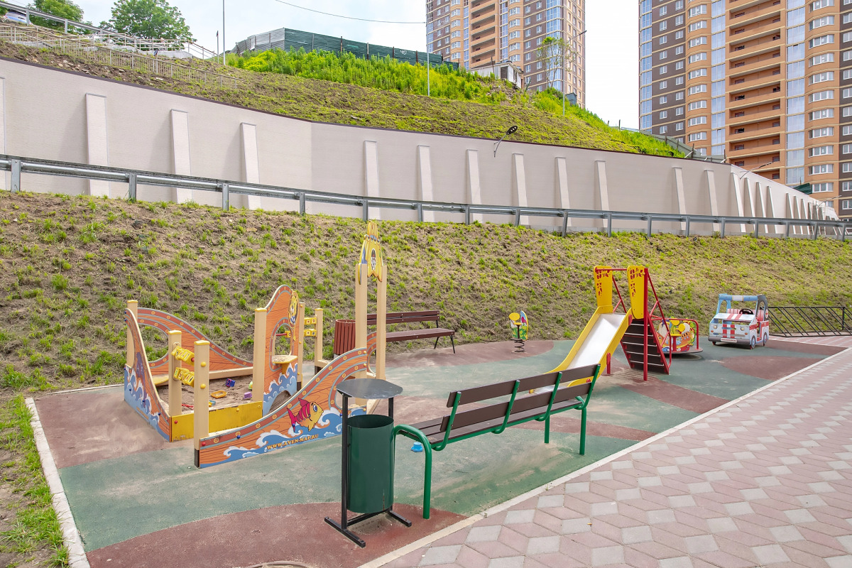 Апартаменты  TopHouse на Нейбута 6 студия