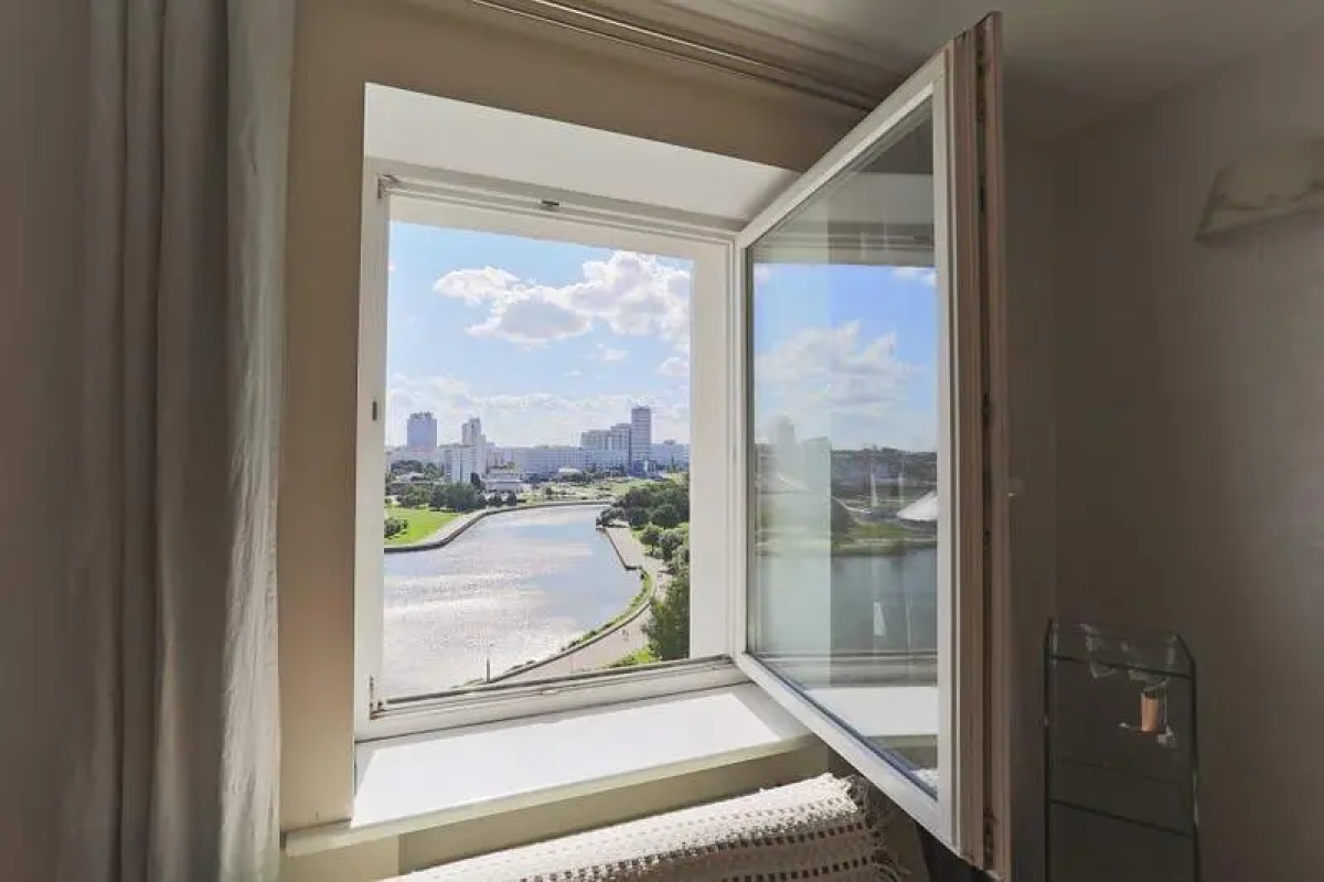 Апартаменты Четырехкомнатные с Видом на Набережную