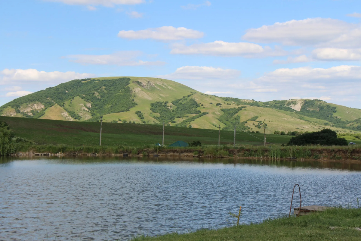 Широкая балка