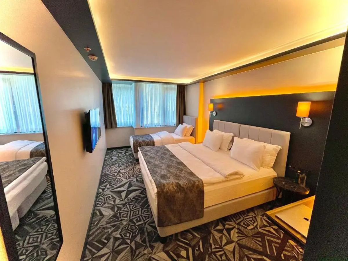 Weingart Istanbul