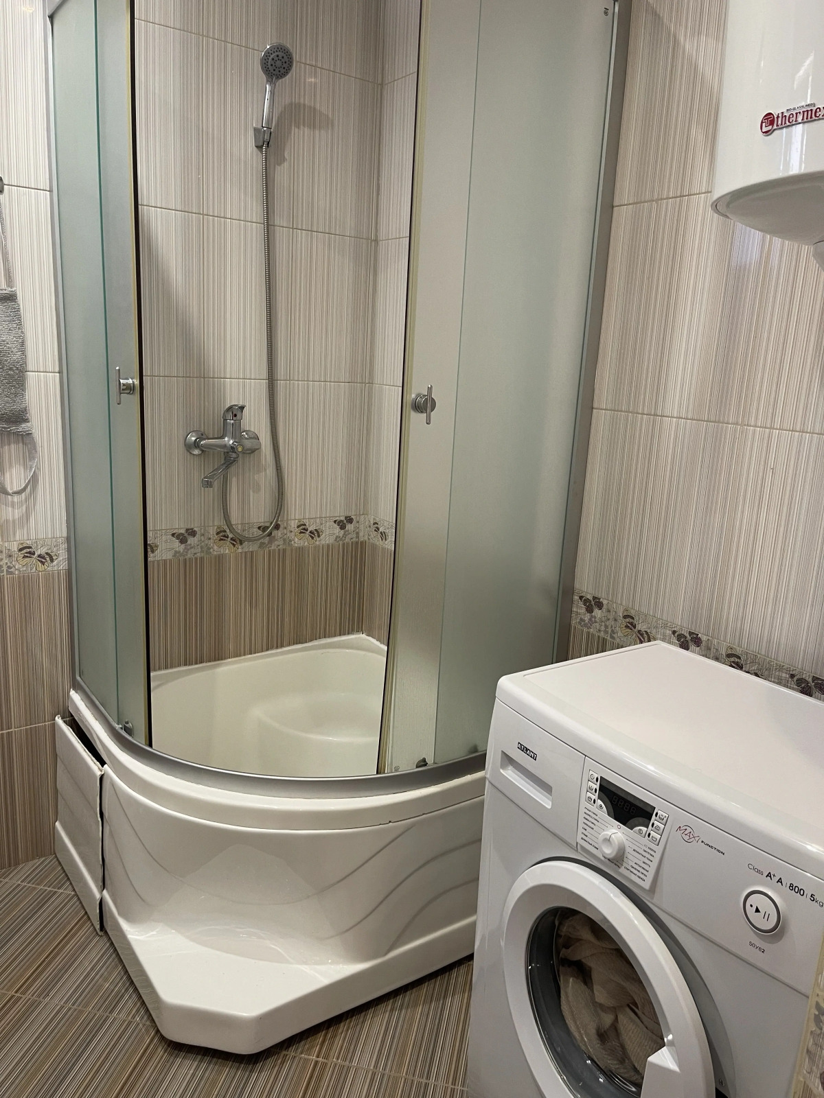 Апартаменты Академика Марра 10