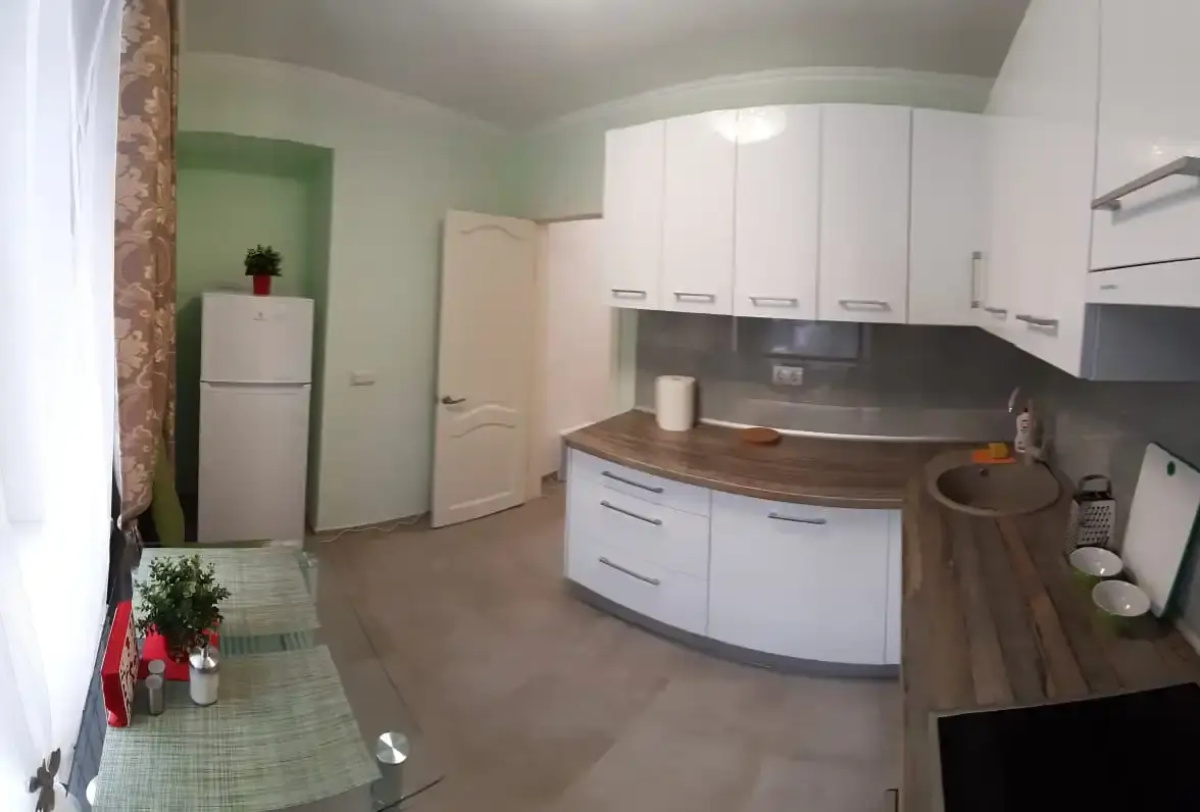 Квартира на Горького 12