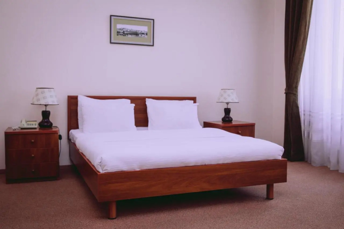 Отель Азкот