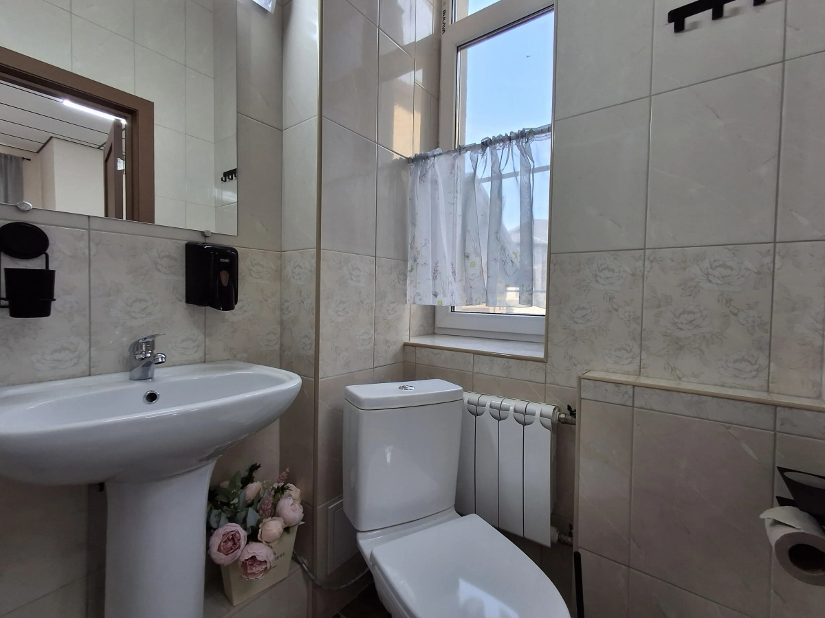 Жилое помещение Дом на Грибоедова