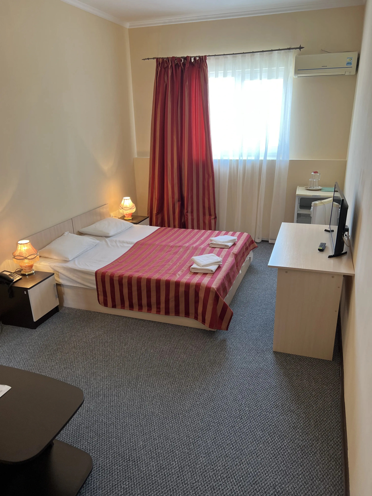 Отель Максимус