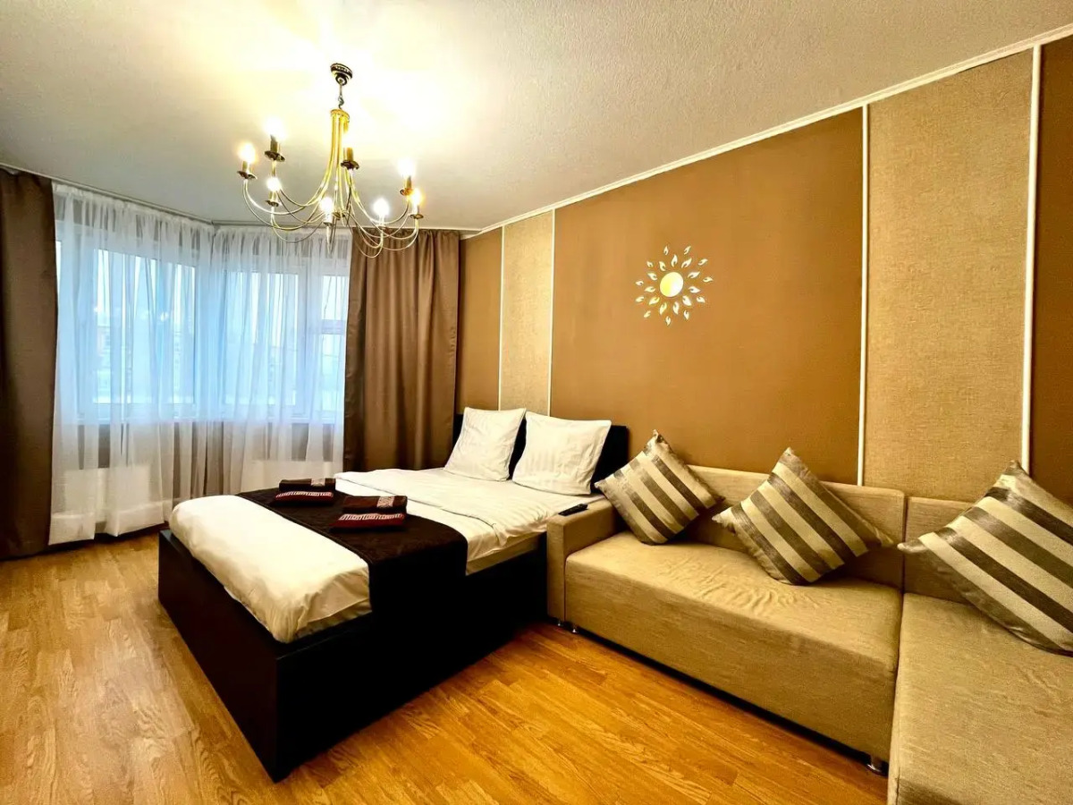 Квартира ШИКАРНАЯ КВАРТИРА С ПРОСТОРНОЙ ЛОДЖИЕЙ