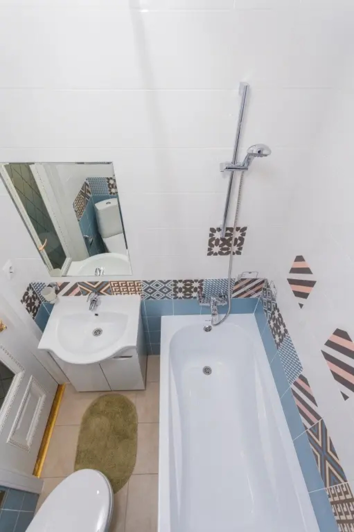 Апартаменты 2+1 Leohotels на Каменноостровском