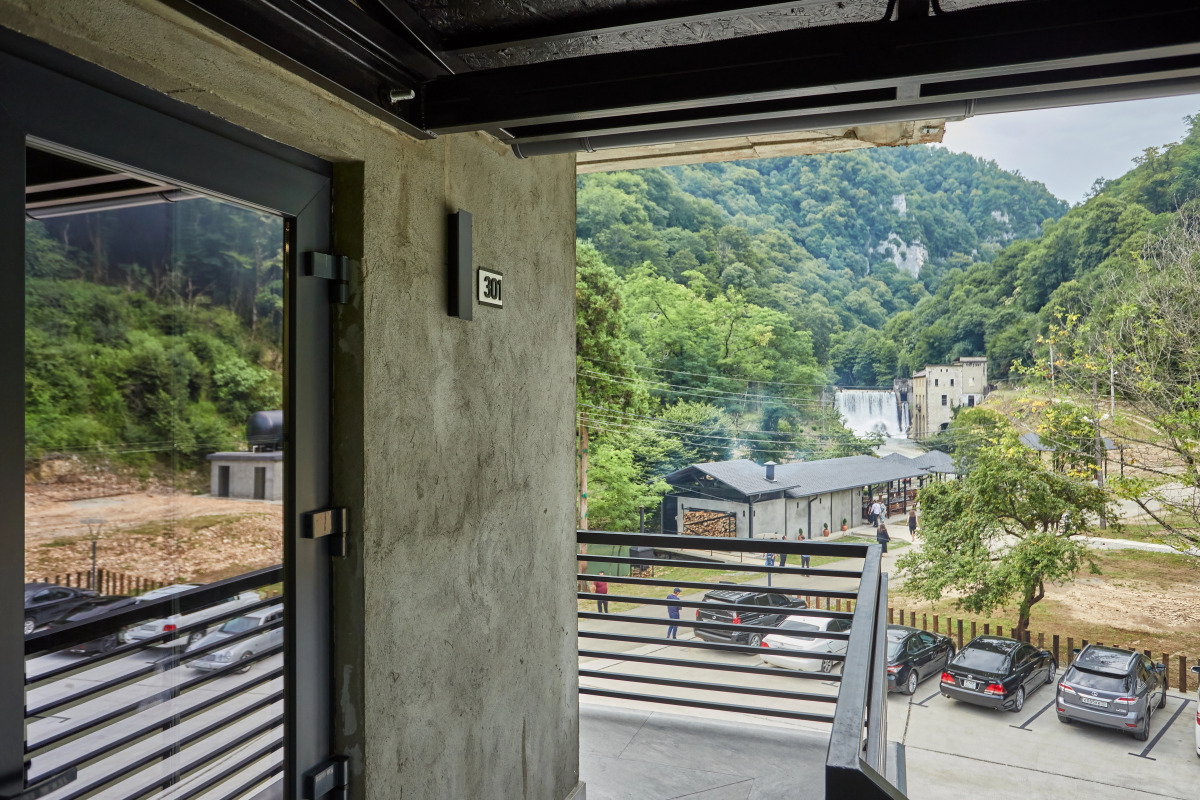 Отель Anana Ges