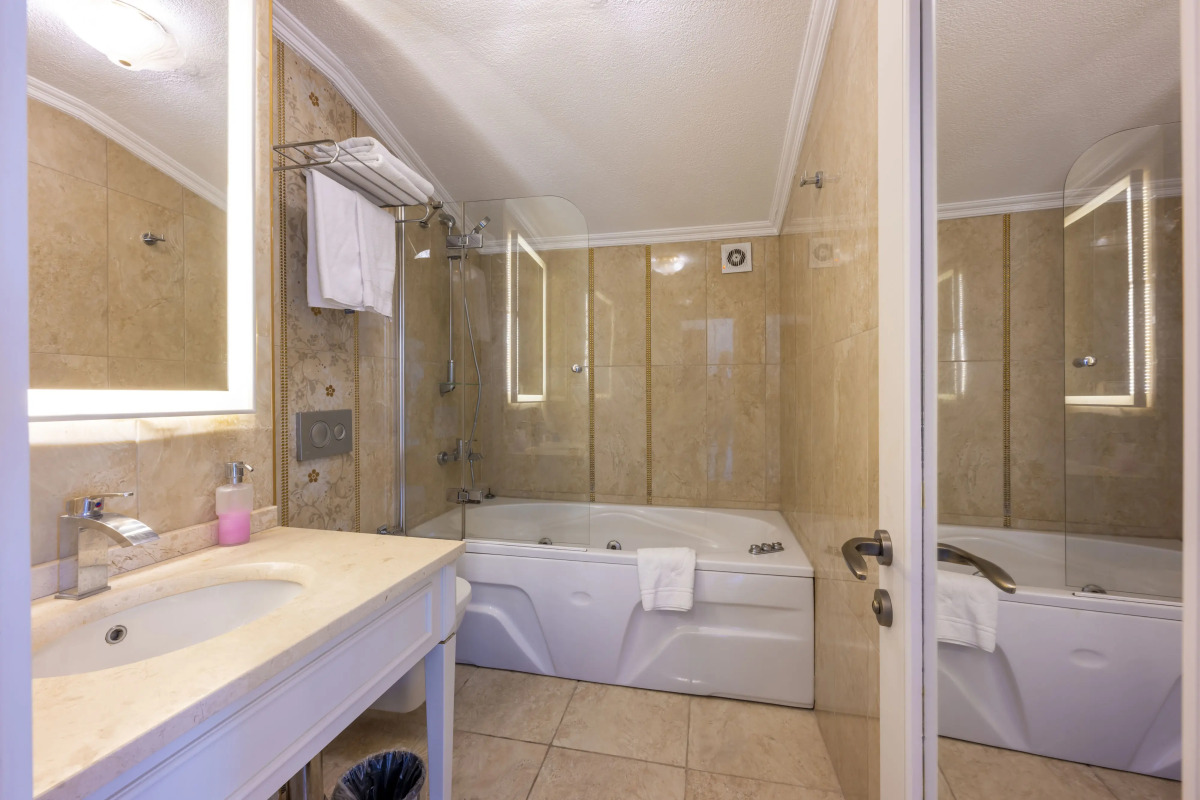 Отель Arden City