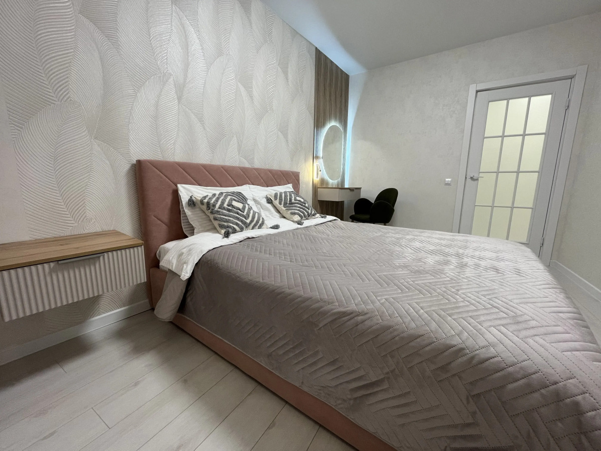 Квартира Уютная Напротив Железнодорожного Вокзала