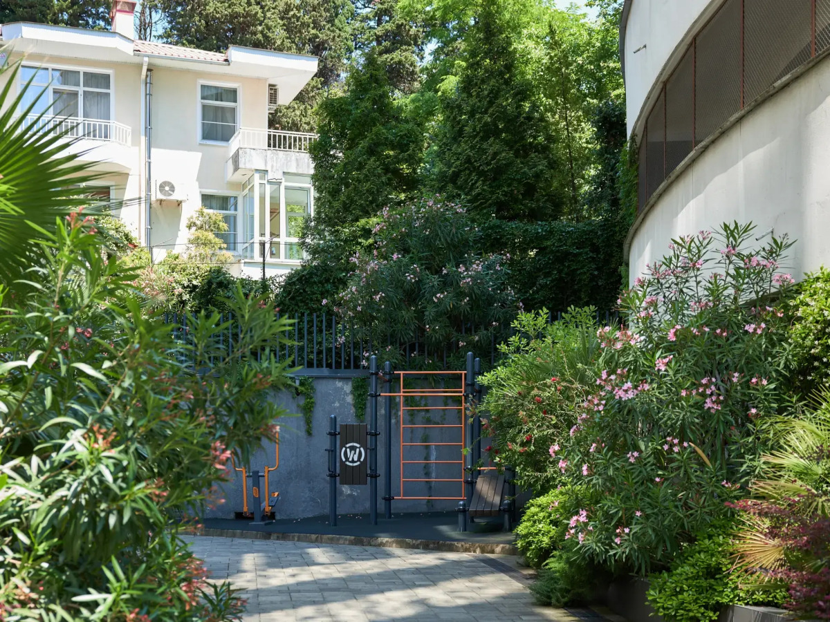 Апартаменты с Балконом Рядом с Парком Дендрарий