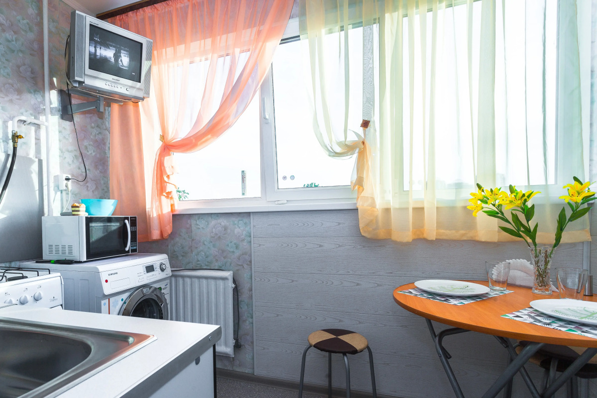 Апартаменты 1 шаг на Белы Куна 13