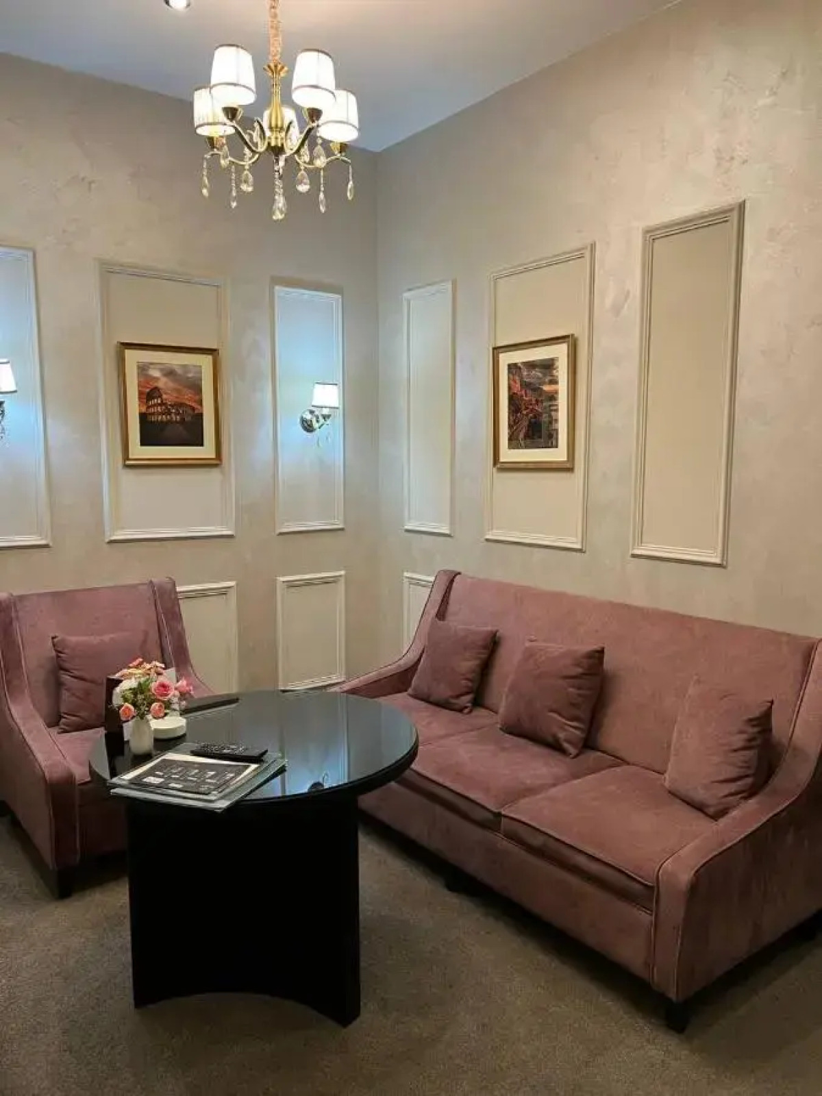 Отель Roma Yerevan & Tours